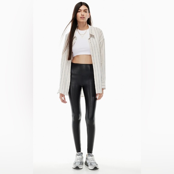 Aritzia Wilfred Free Daria Black Faux Leather Pants - Size M - Picture 4 of 13